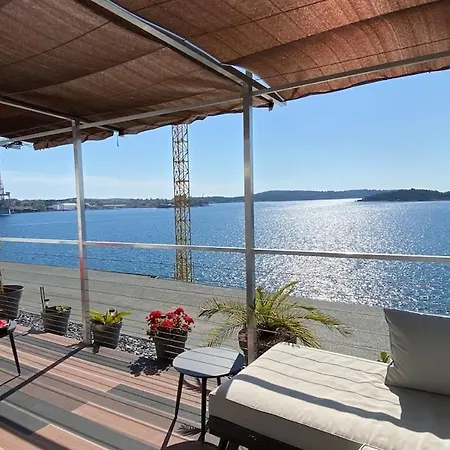 Artist Loft, Romantic Seaview Retreat Free Parking Apartment *